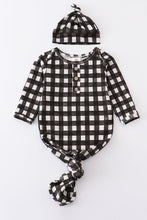 Load image into Gallery viewer, Black plaid baby gown set