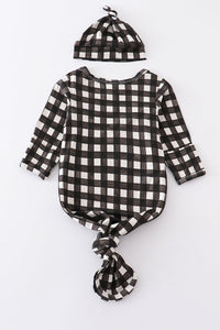 Black plaid baby gown set