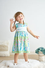Load image into Gallery viewer, Green lily print mama&#39;s girl embroidery dress